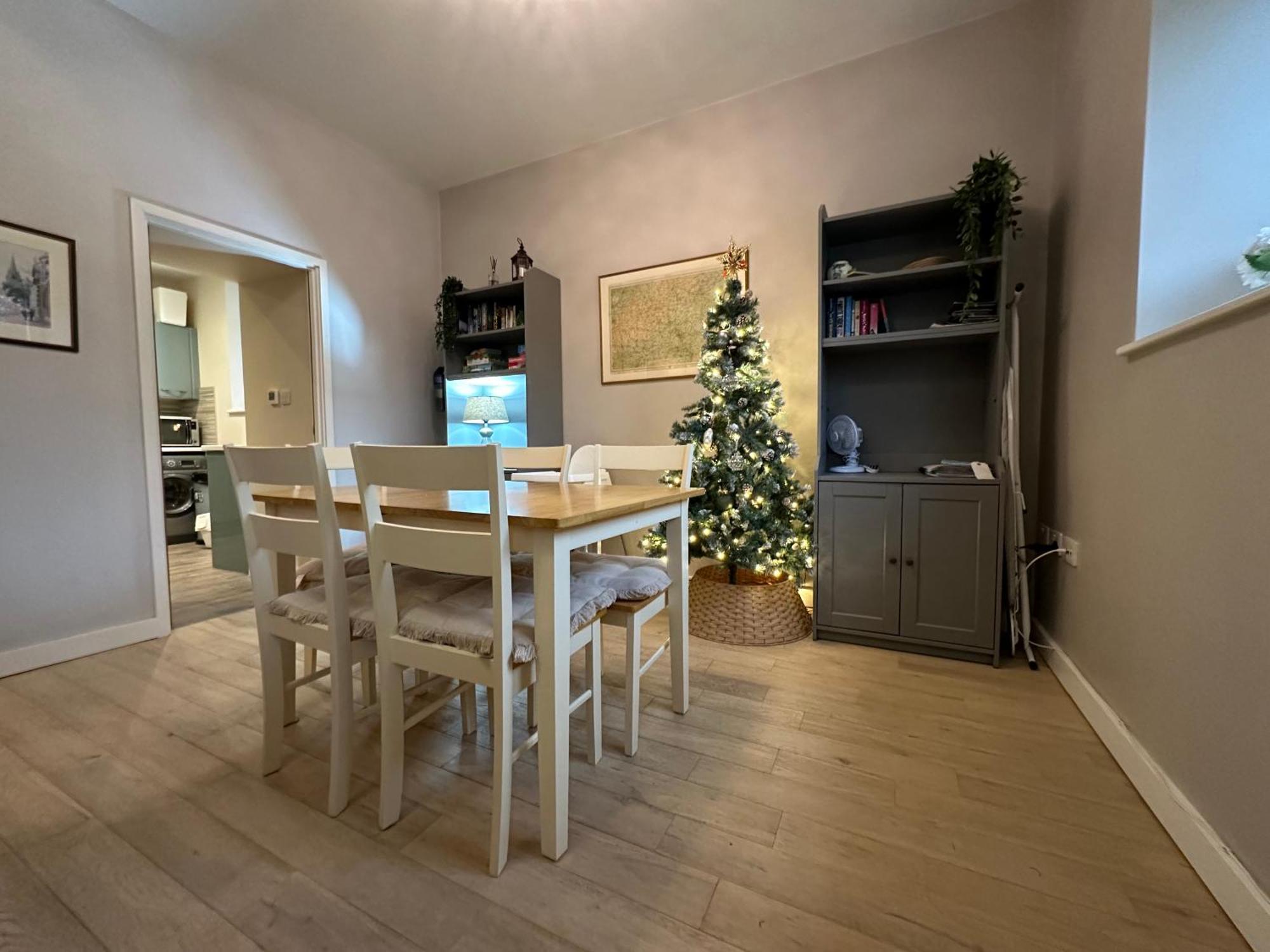 Cotswold Chapel, Sleeps Up To 5 In Kingsize Beds Apartment Чипинг Нортън Екстериор снимка